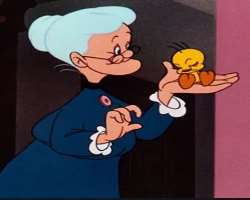 Not only she was a magnificent actress but she was also a talented voice-actresses and voiced various female characters in  Merrie Melodies and Looney